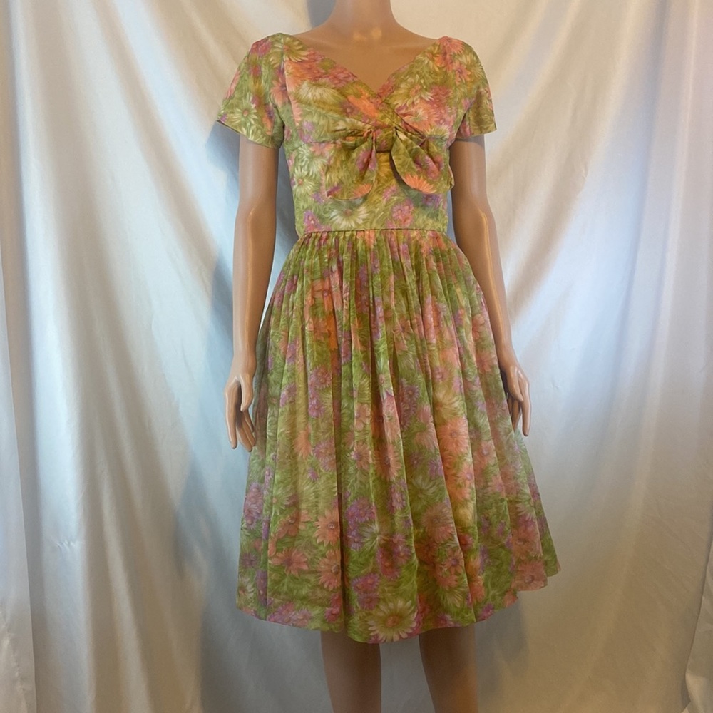 1950s Extraordinary Gigi Young Silk Button Front Dress